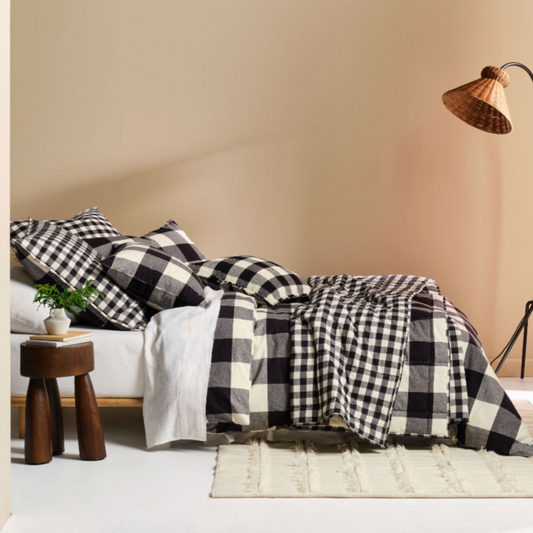 Wren Quilt Cover Set (King) - Black