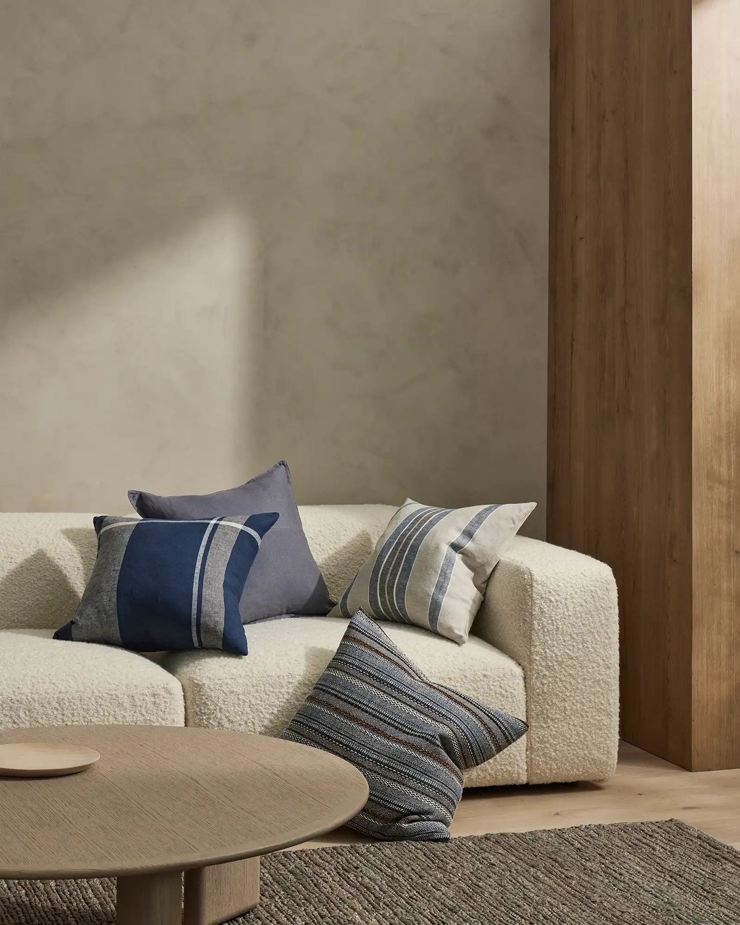 Como Cushion - Smoke