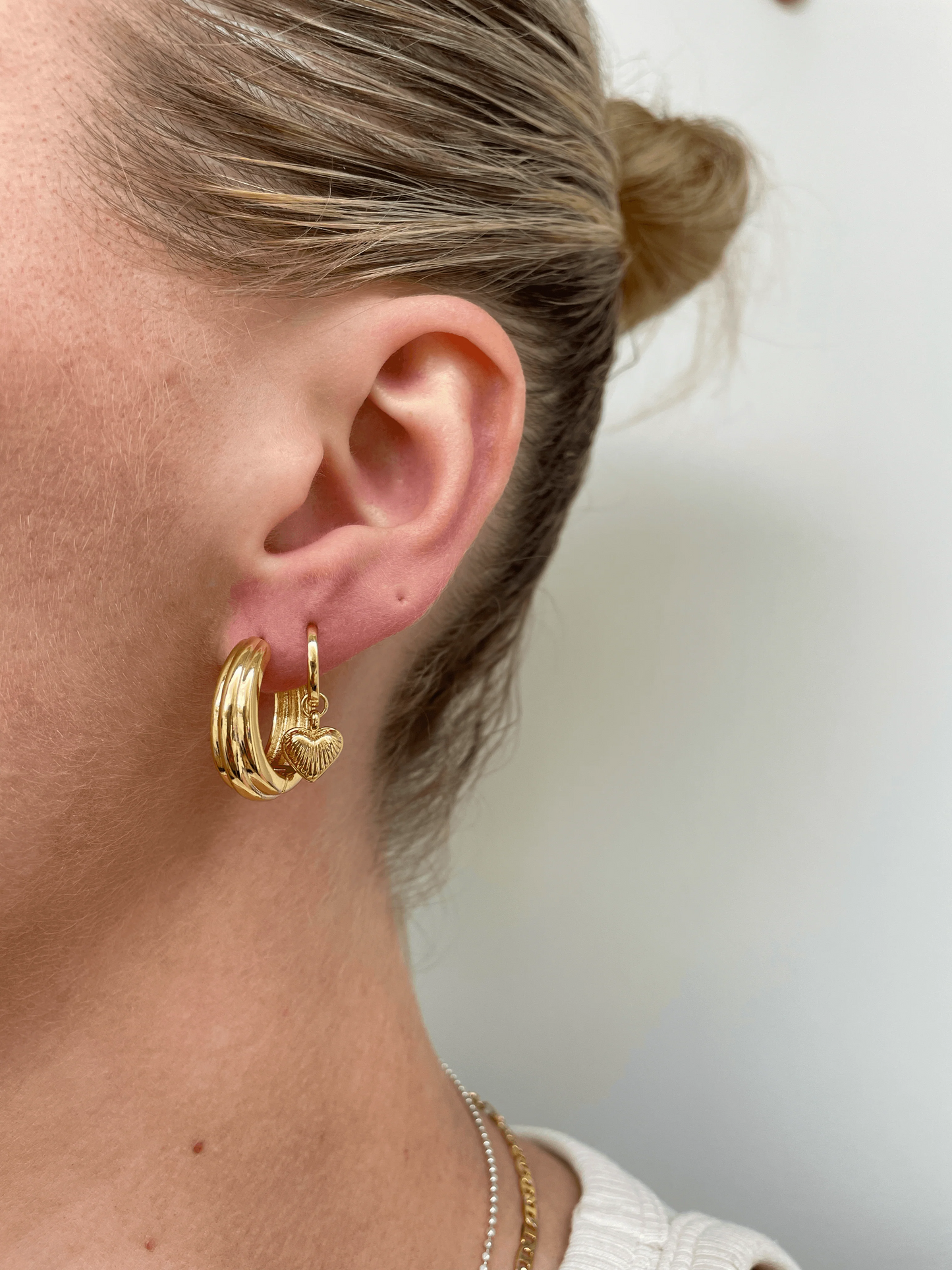 Paris Hoop Earring - Gold