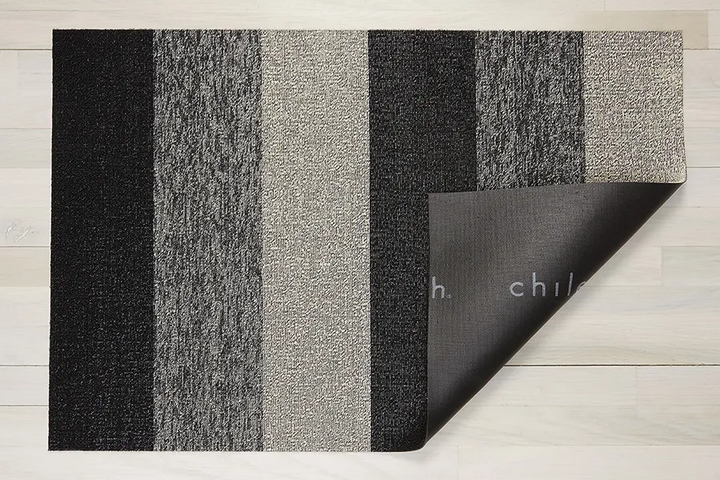 Marbled Stripe Utility Mat - Salt &amp; Pepper