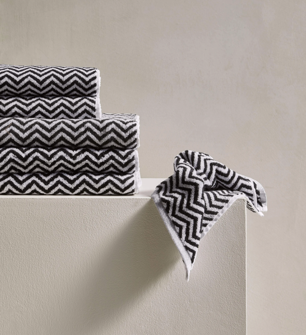 Herringbone Bath Towel - Black/White