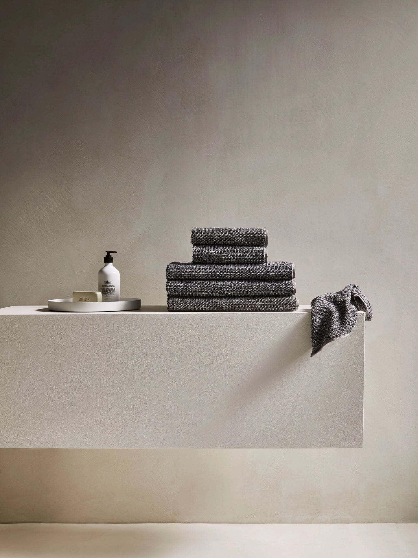 Tweed Coal Bath Towel